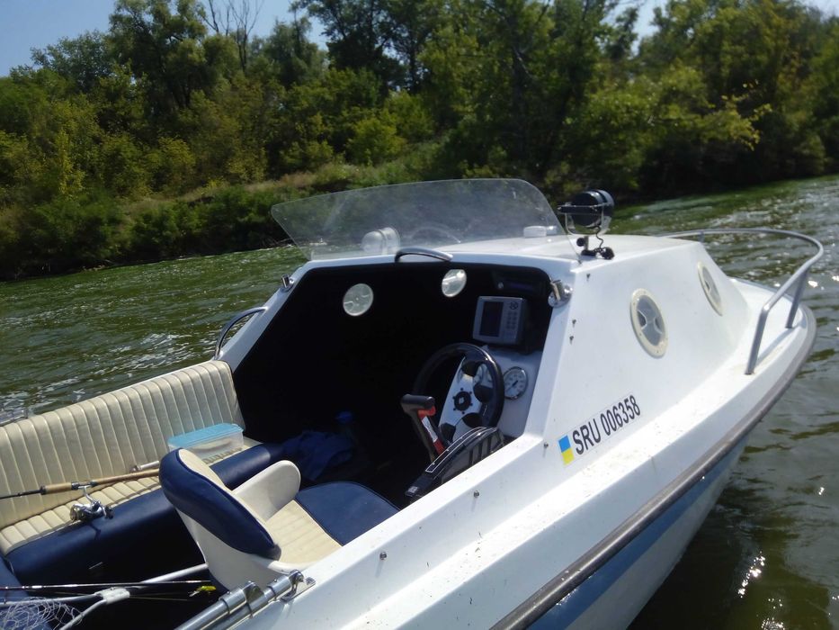 продам катер ладога 2м с меркурий 60 4такт-16 год