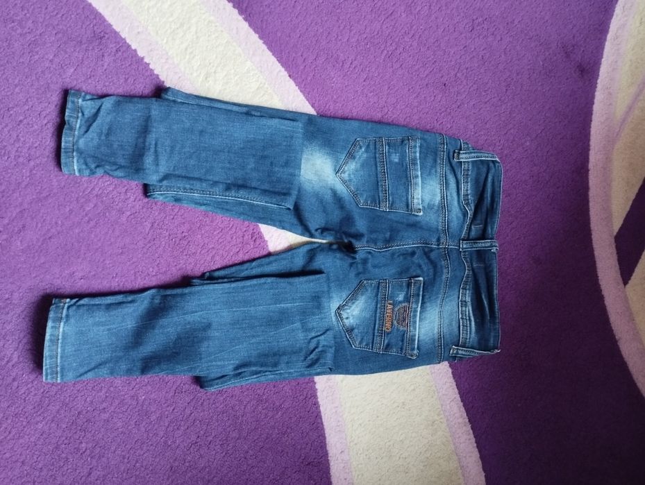 Джинси, джинсовие