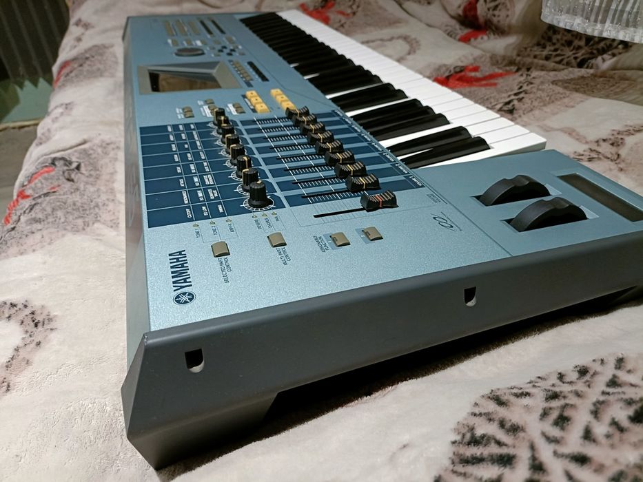 Yamaha motif xs6