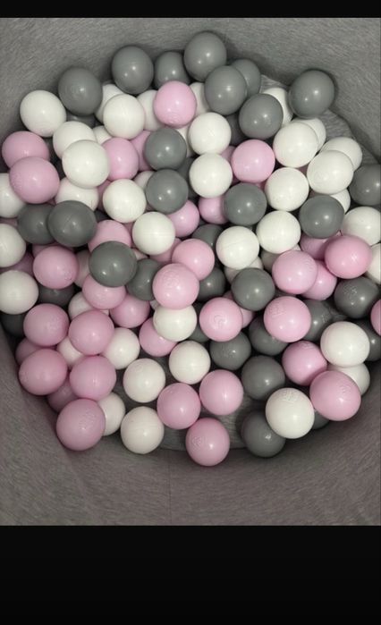 Piankowy plac+ basen z kulkami Kiddymoon