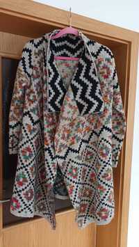 Sweter kardigan w azteckie wzory