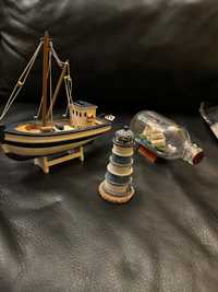 Drewniany Statek, żaglówka, latarnia, statek w butelce marynarskie