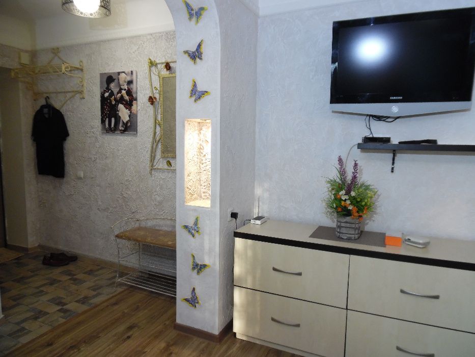 Здам 3-х кім, подобово, чек 989023145