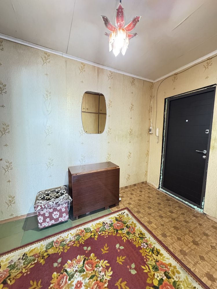 Продаж 2 кімнатної квартири ,центр,Шахтарська 5а ,Тернівка