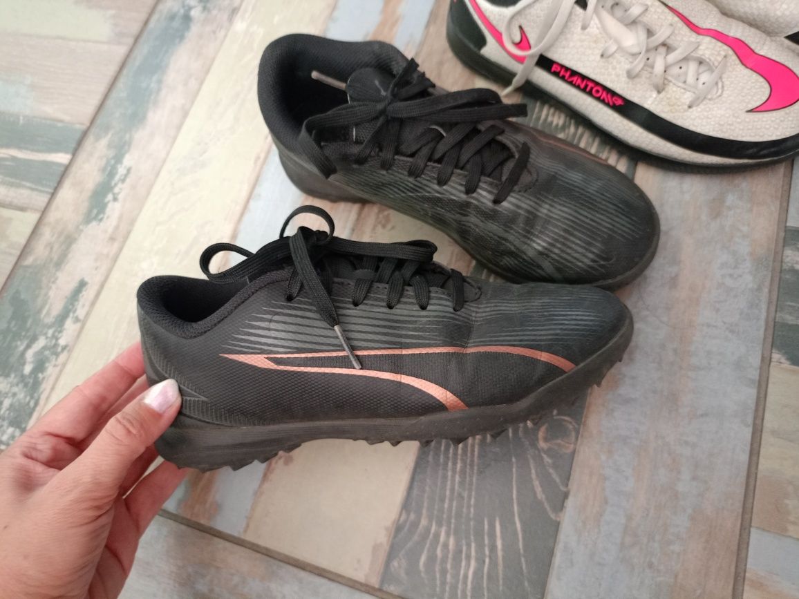Buty piłkarskie dla chłopca turfy Puma, halówki Nike