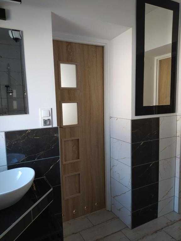 Apartament 4-6 osobowy w Kudowie-Zdroju w centrum, Góry Stołowe