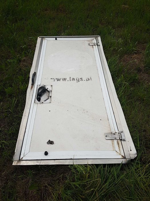 Drzwi kontener tył o wymiarach 95,5x1,94