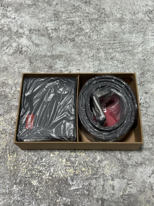 Подарочный набор Levi’s кошелек + ремень в подарочной коробке