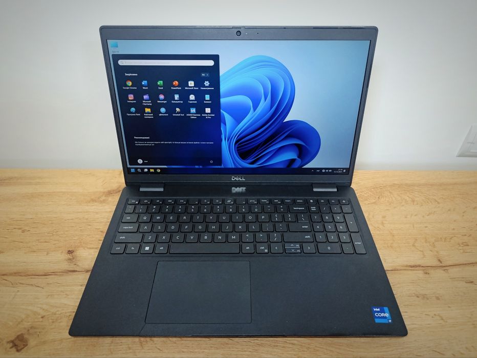 15'6 FHD Dell Latitude 3520/i7-1165G7/8GB DDR4/Iris Xe/АКБ 32% зносу