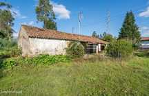 Moradia para restauro em Lage, Vila Verde