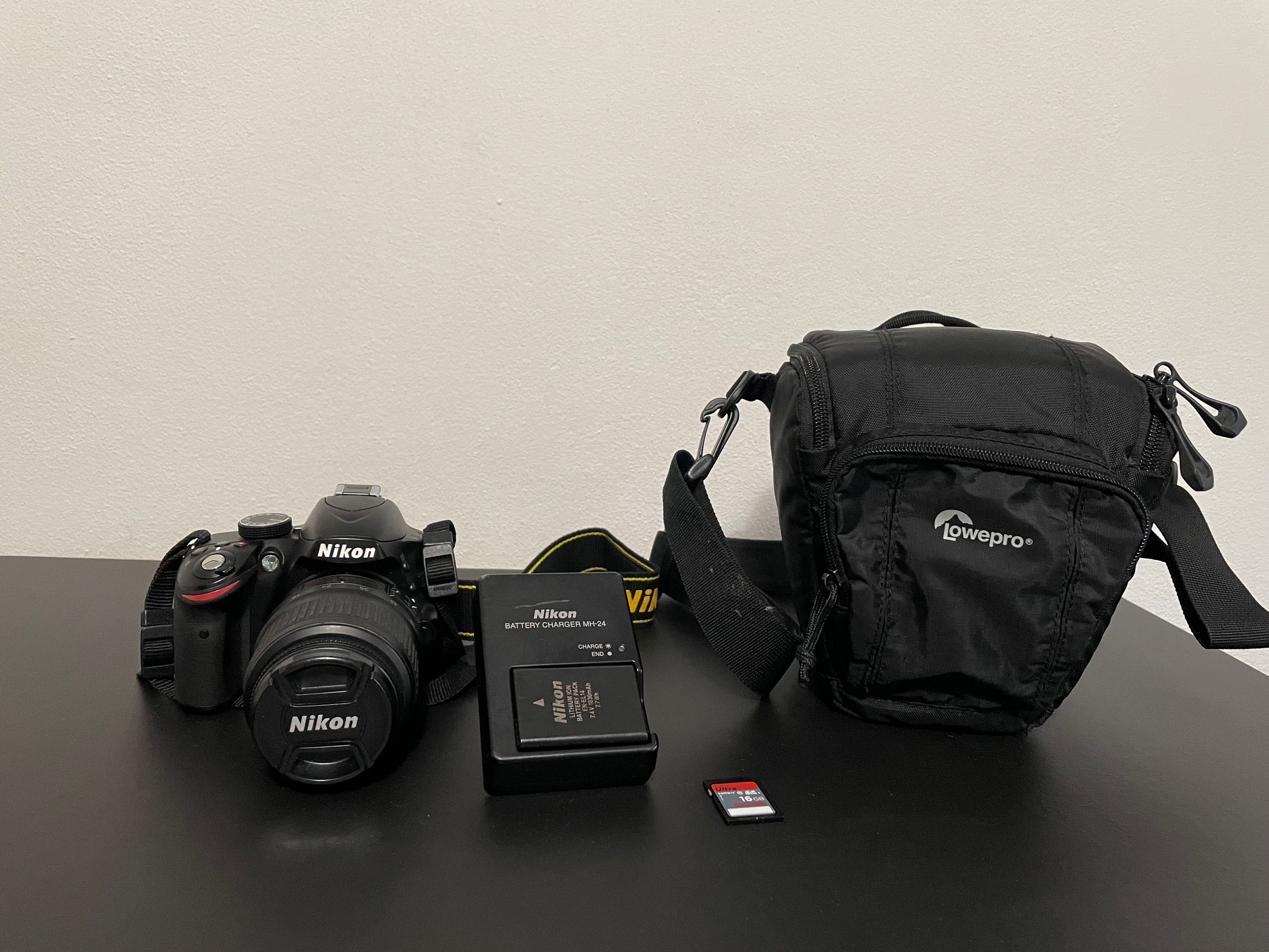 Câmara digital Nikon D3200 Objetiva 18-55mm