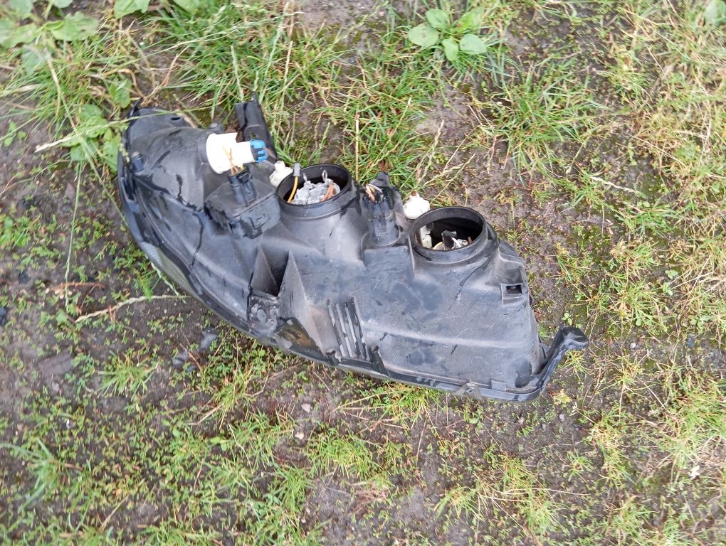 Lampa reflektor lewy przód Opel Omega A Oryginał Europa