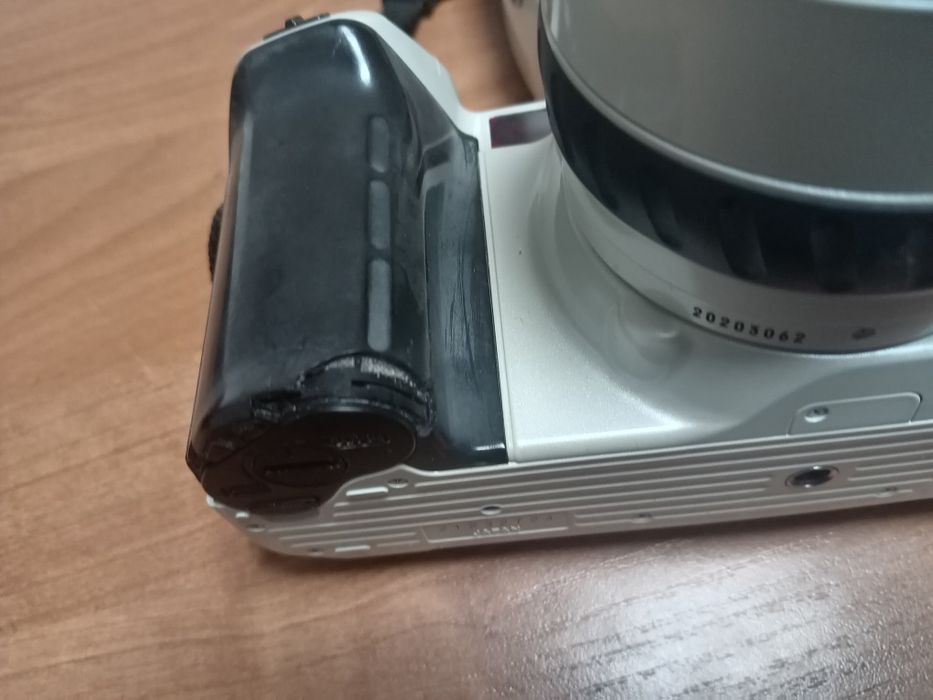 Minolta Dynax 8000i Prestige Limited Edition – komplet kolekcjonerski