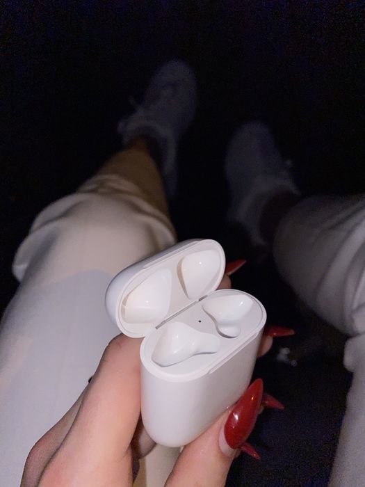 Кейс,Футляр,Бокс,Чехол,Коробка Apple Airpods  Charging Case Киев