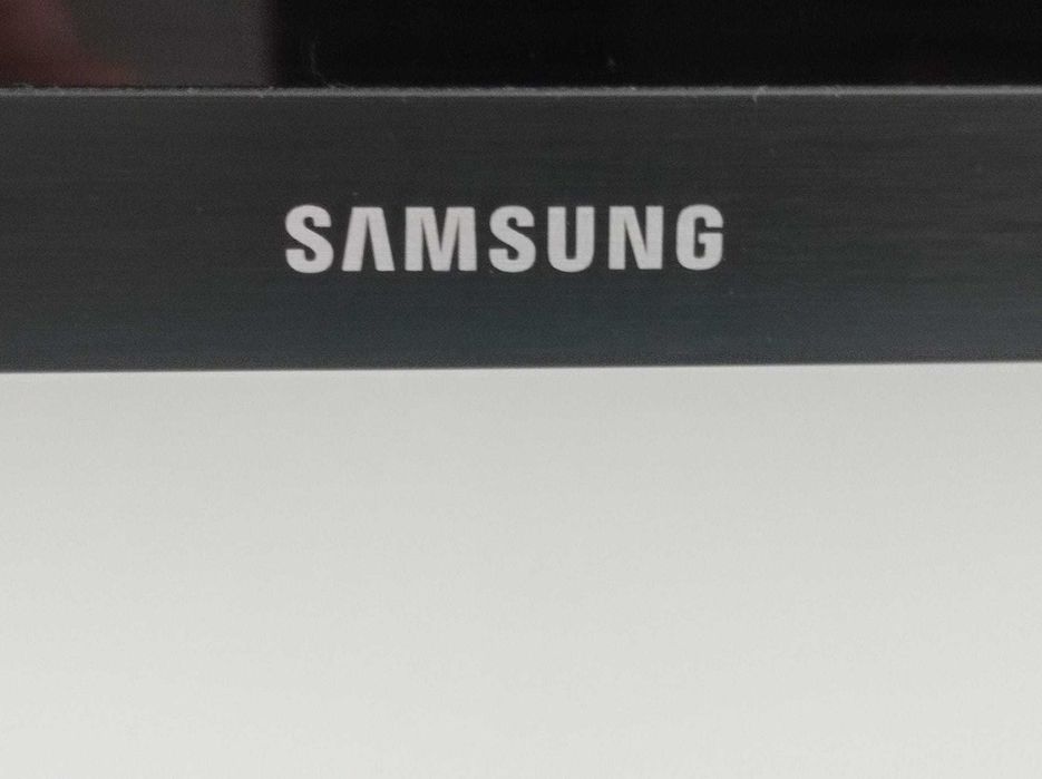 Telewizor 32 cale marki Samsung