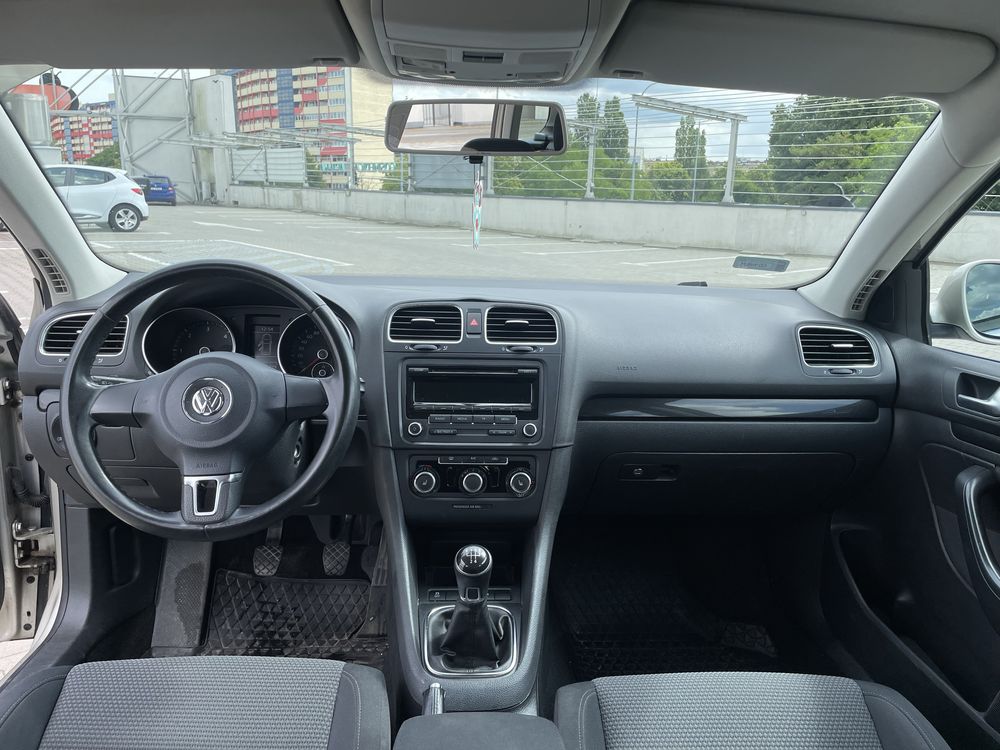 Volkswagen Golf VI 1.6 TDI Polski Salon