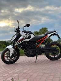 KTM  125 DUKE na kategorie B