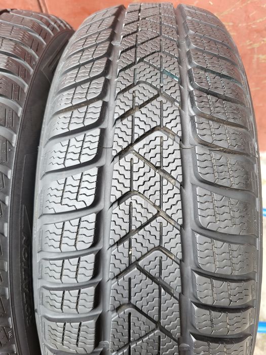 205/60/17 R17 Pirelli Sottozero 3 4шт ціна за 1шт шини зима
