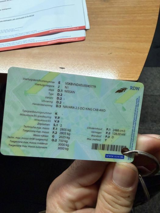 Nissan Nawara 2.5 tdi 2007 рік