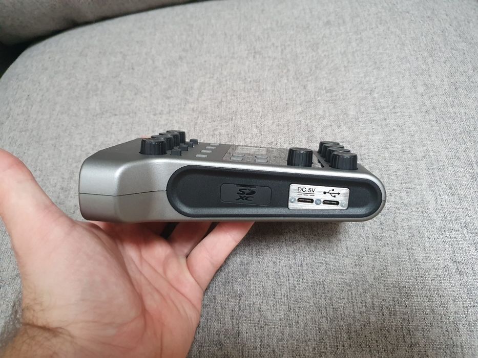 Rejestrator ZOOM P4 Podtrak podcast