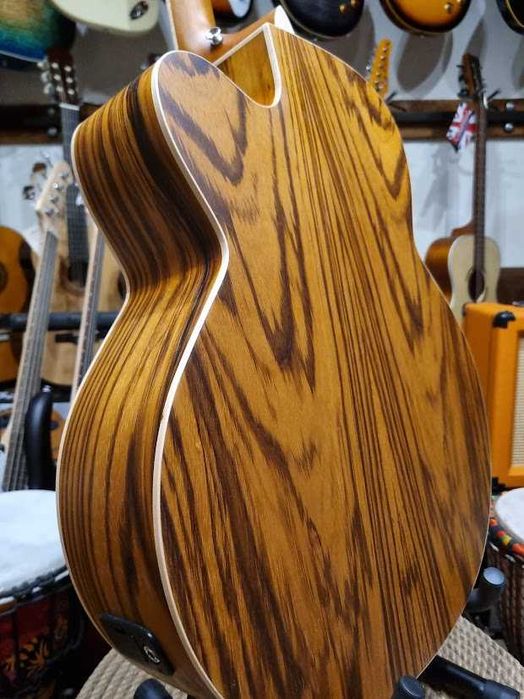 TANGLEWOOD TRU7 CEAZ gitara elektroakustyczna Super Jumbo Reunion Pro