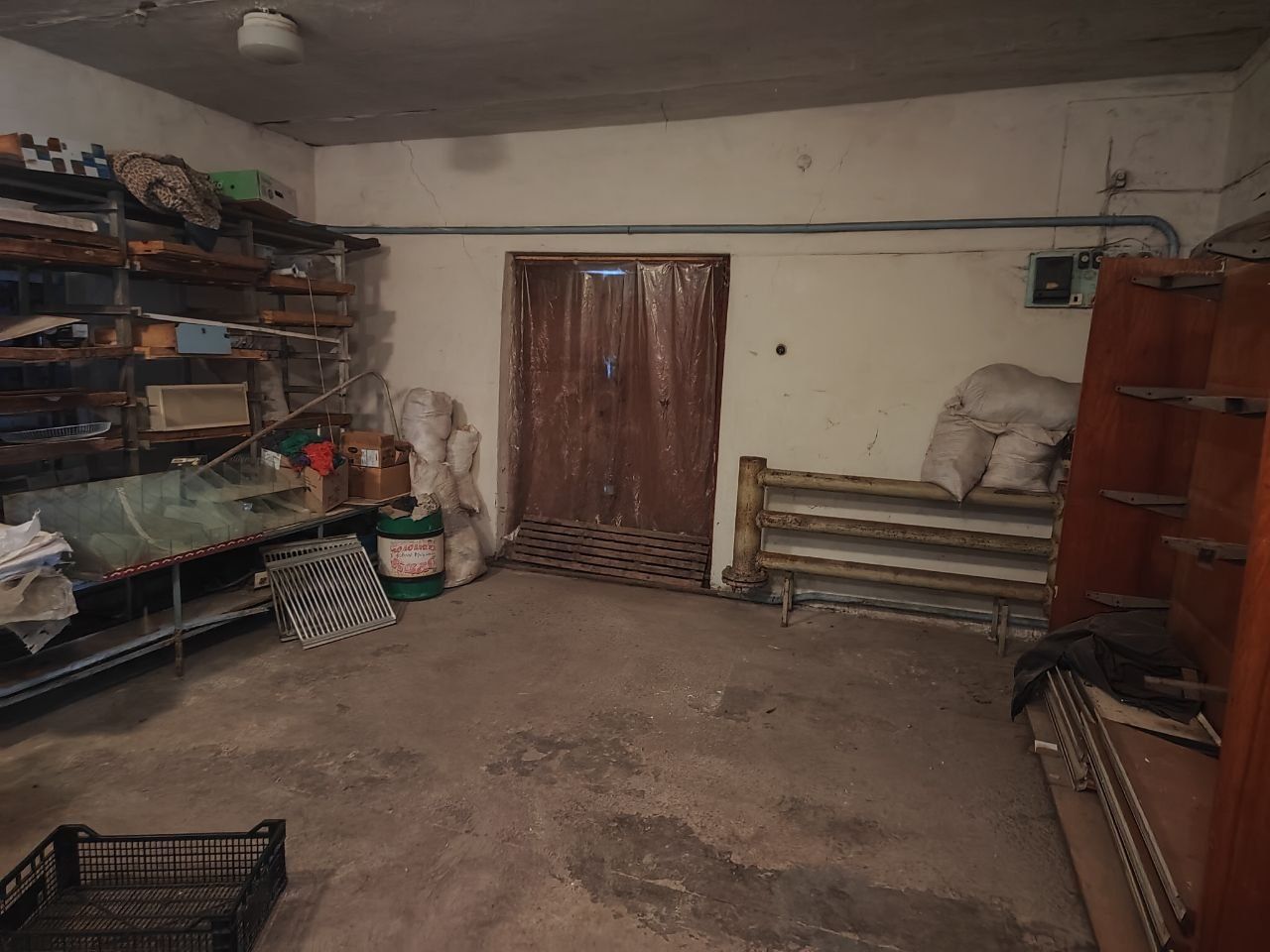 Продам торгове приміщення
