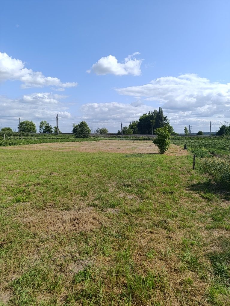 Продаж ділянок в с.Лука-Мелешківська