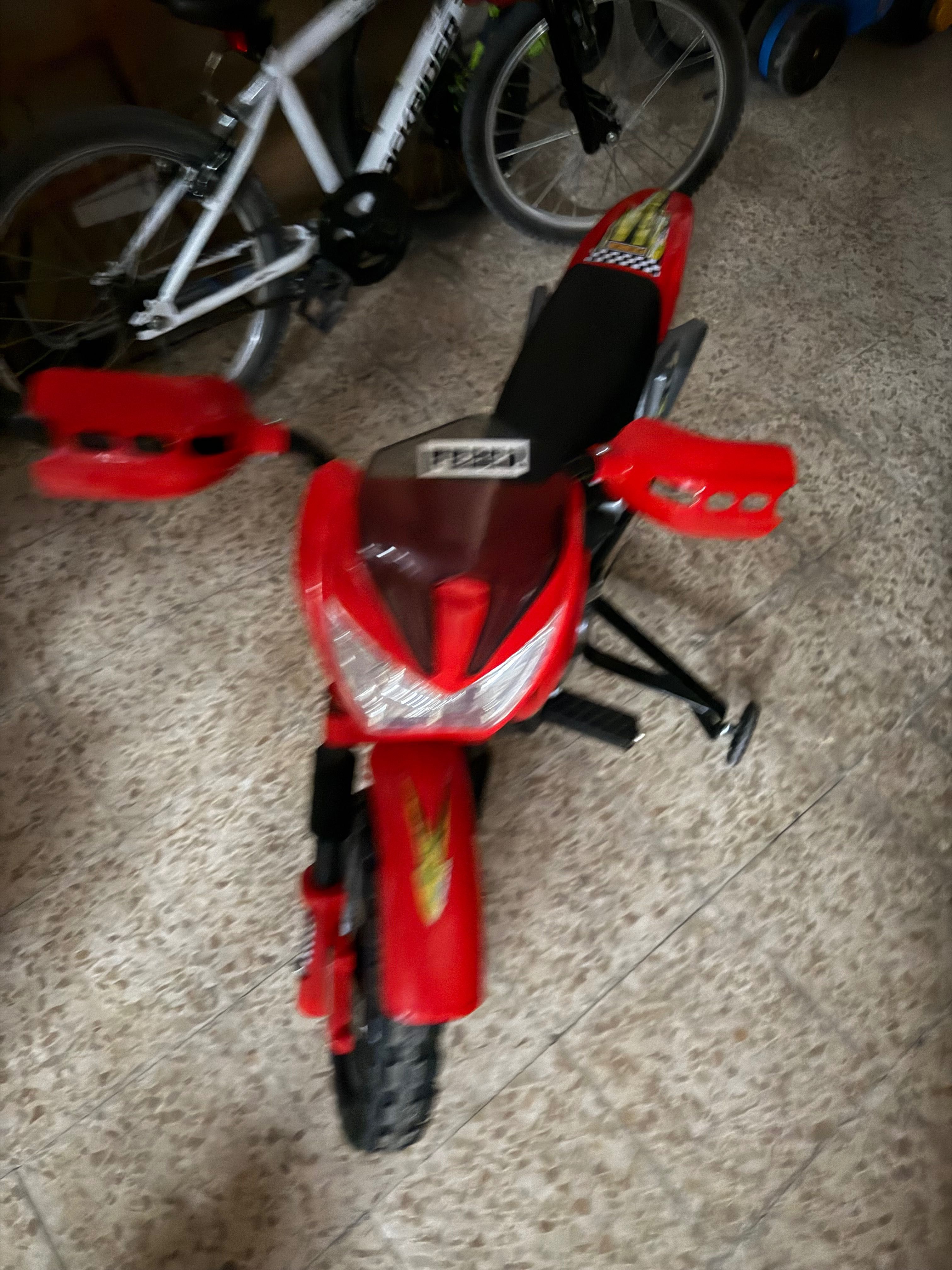 Moto de criança elétrica - 3/8 anos