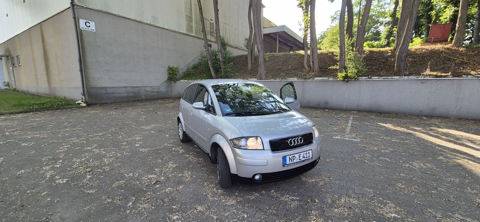 Audi A2 1.4 MPI klimatronik, zadbana!