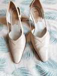 Sapatos salto bege