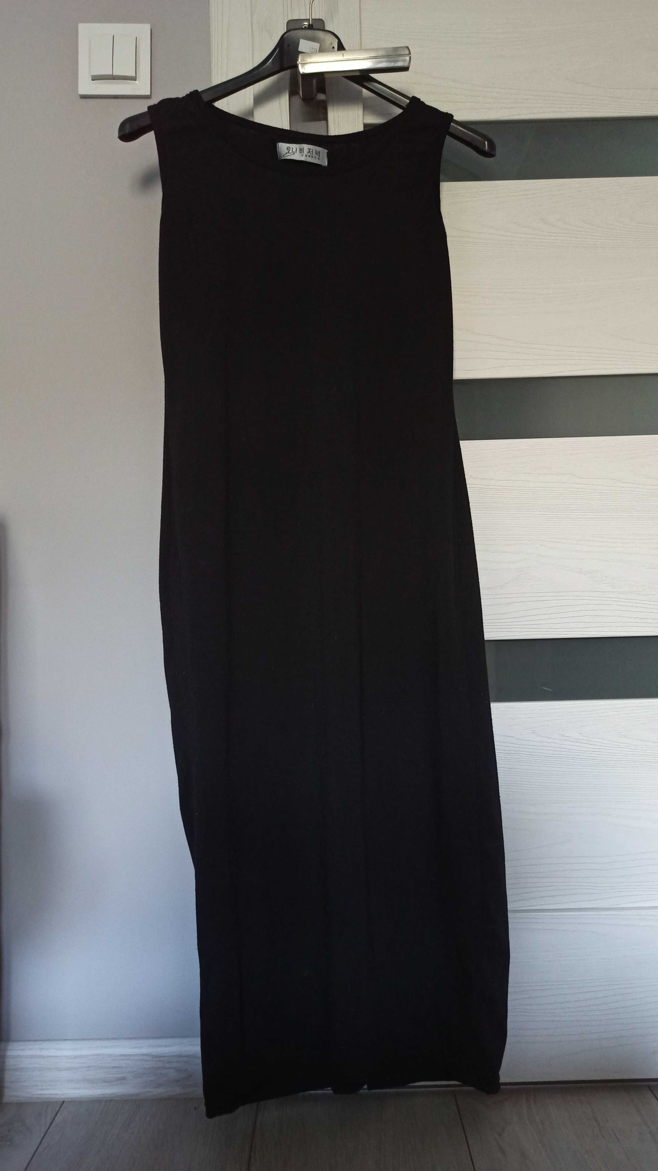 Czarna długa sukienka na ramiączkach