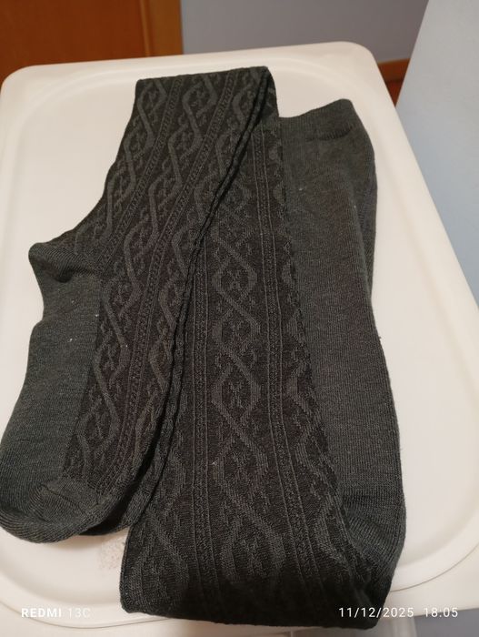 Meias calças cinzentas