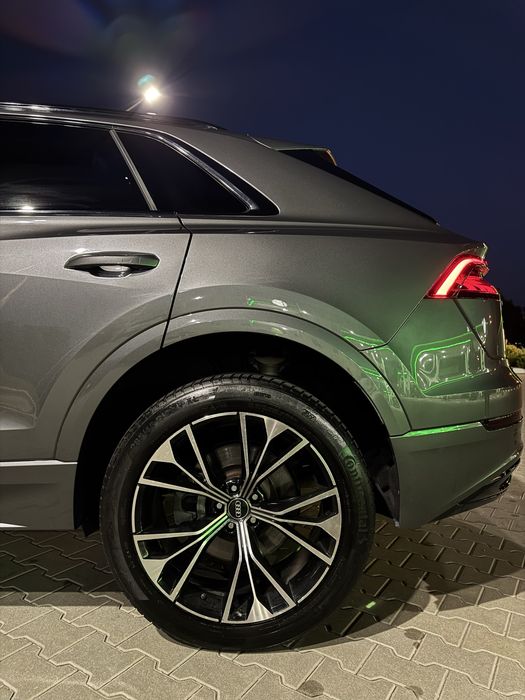 AUDI Q8 Premium 2018 3.0 TFSI Sline