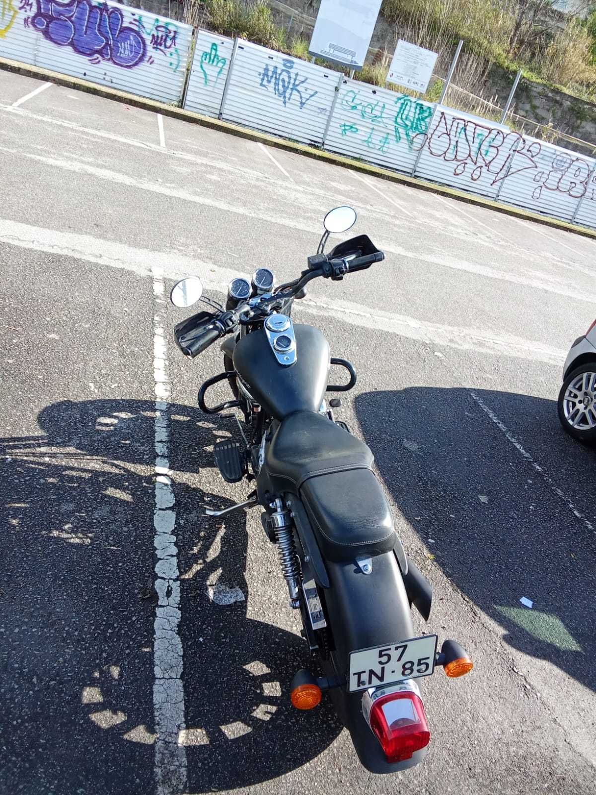 Moto como nova .