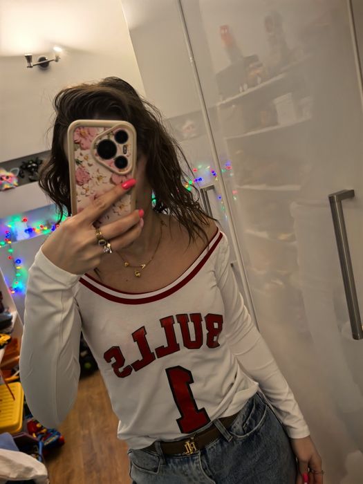 Bluzka biała selfieroom napis bulls