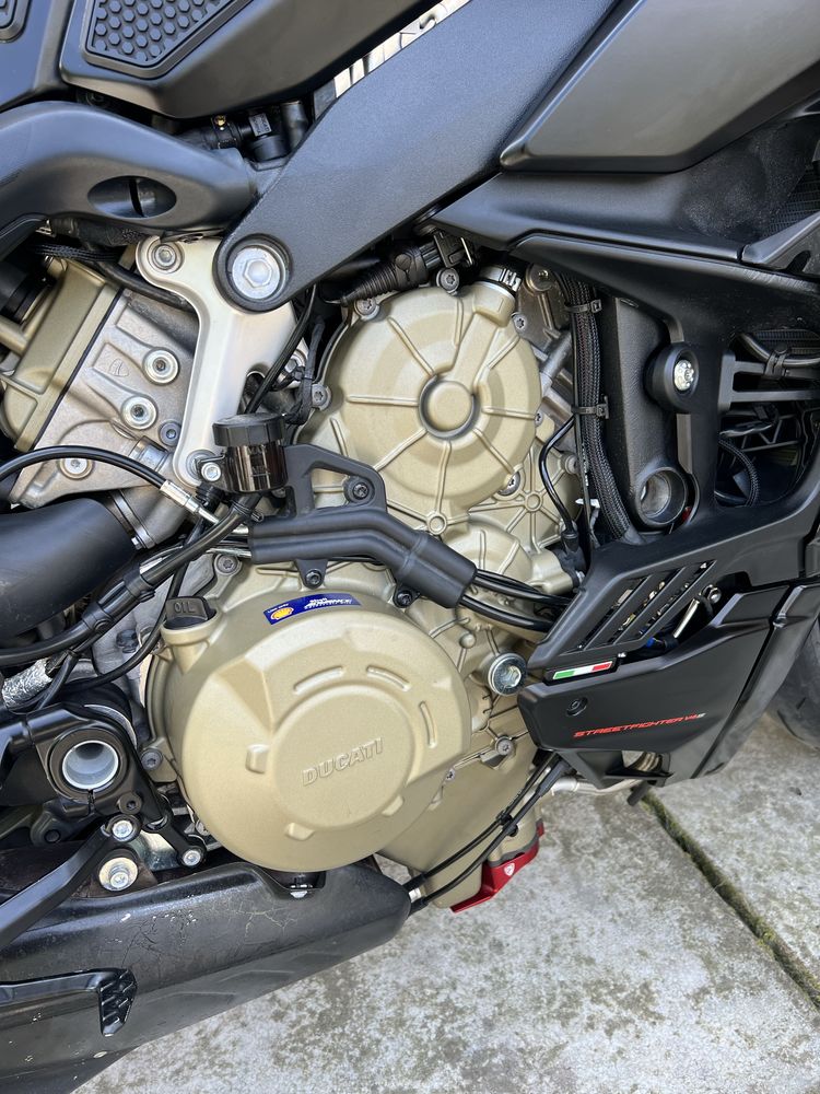Ducati Streetfighter V4S
