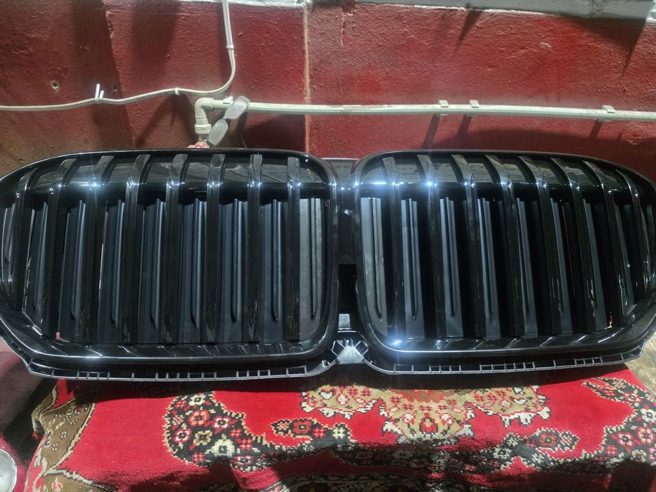 Решітка радіатора  g12 lci shadow 

GRILL ATRAPA NERKI BMW 7 G11 G12 L