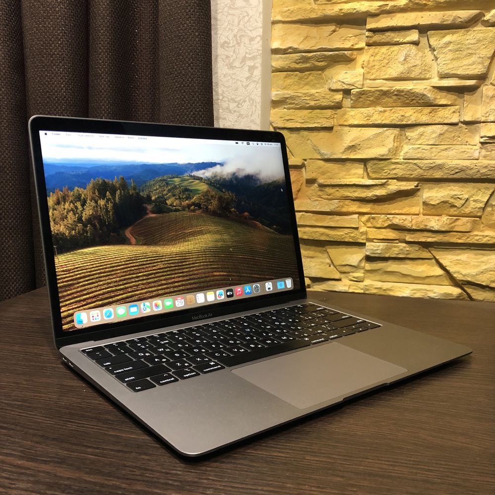Macbook air 69 циклов a1932 13.3 2019 core-i5 озу16gb. ssd256gb