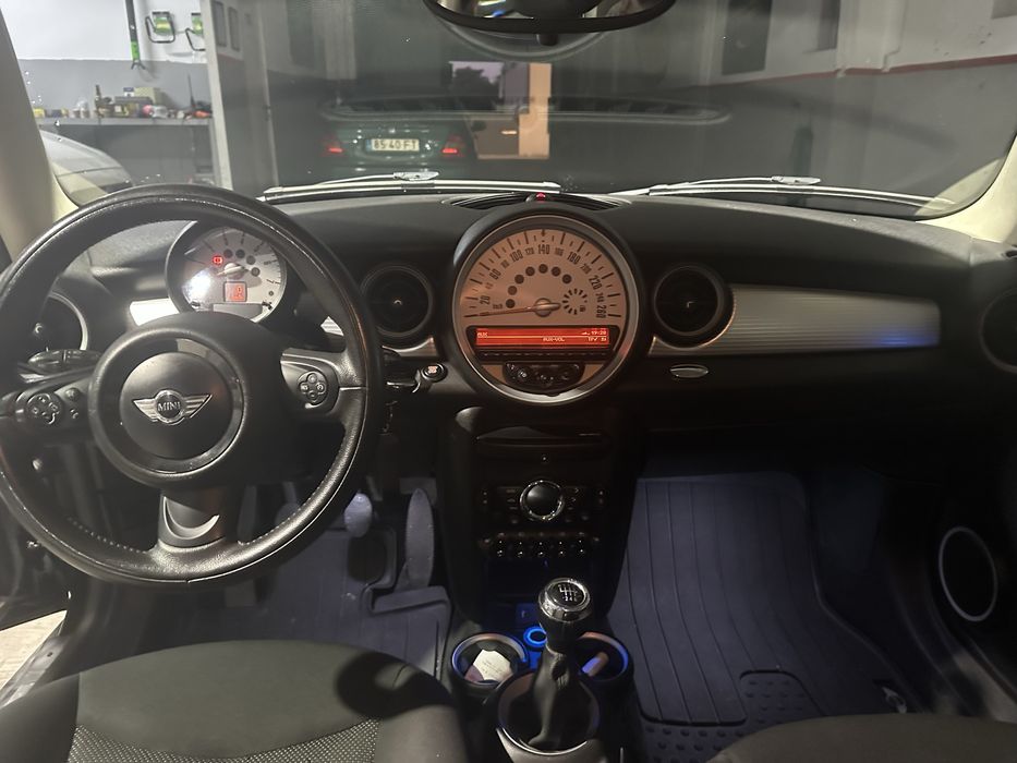 Mini R56 2013 Baker street