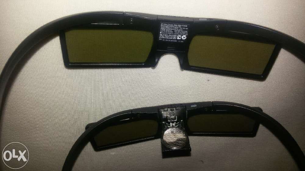 SALDOS -Dois óculos Samsumg 3D com pilhas, como novos, paga 1 e leva 2