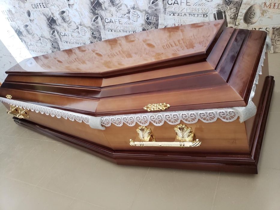Труни дерев‘яні лаковані! Шестигранник, чотиригранники , саркофаги.