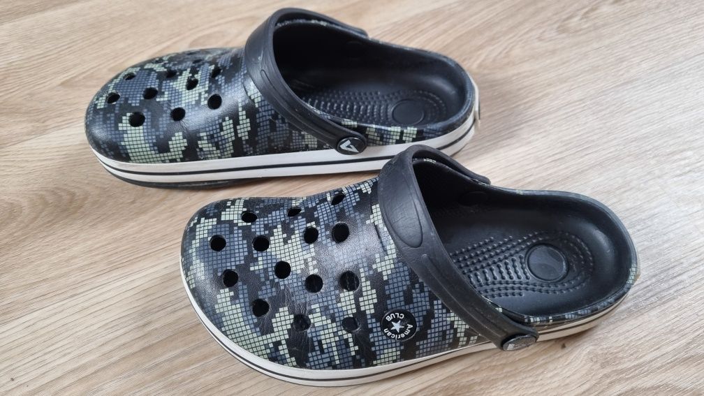 Buty chłopięce typu croksy 36