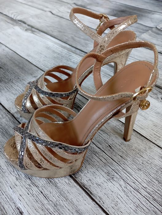 Złote sandały szpilki Kazar 38 skóra naturalna