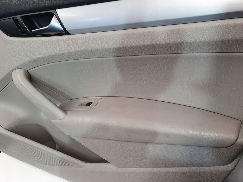 vw passat b7 usa 11-16 boczek tapicerka drzwi prawa przednia pasażera
