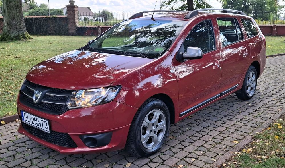 Dacia Logan Dacia Logan MCV rok 2015  1.2 Benzyna 138800 km bezwypadkowy