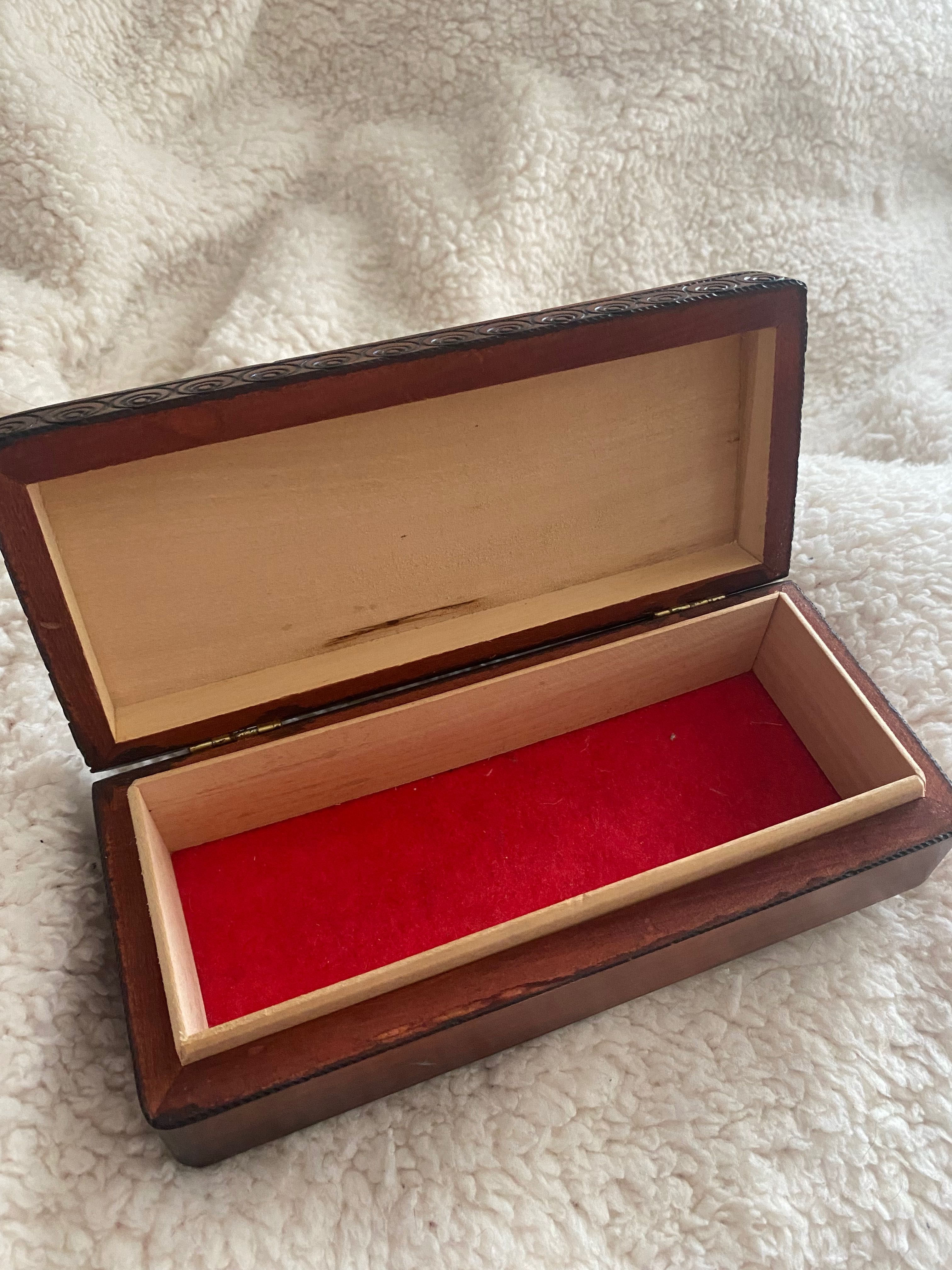 Pudełko do przechowywania drewniane ozdobne małe szkatułka