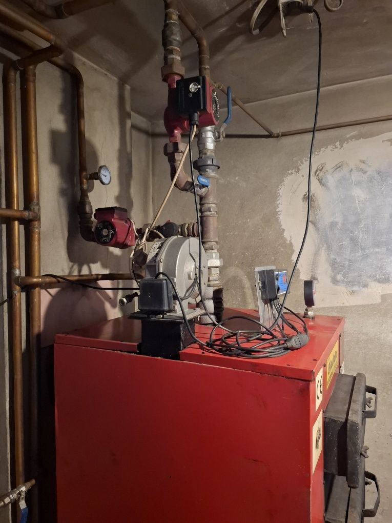 Kocioł Co 20kw  caly z osprzętem!!!