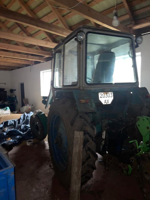 Трактор ЮМЗ , бу+плуг