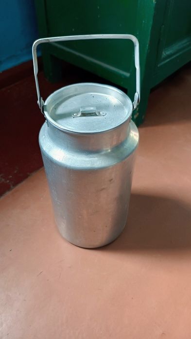Продам алюминеевые бидоны