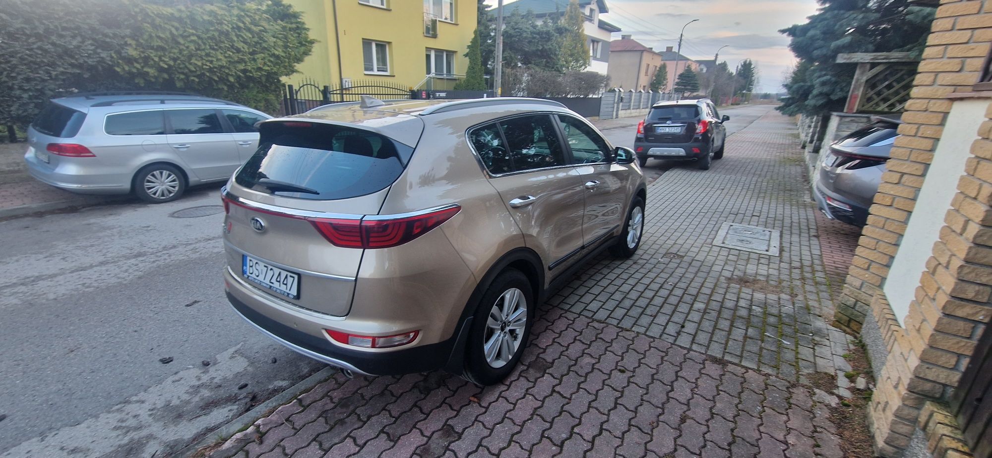 Kia Sportage 1.6 GDI Salon PL Bussines Line skóry navi kamera